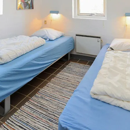 بيت للعطل Four-bedroom Holiday In Tranekaer 4