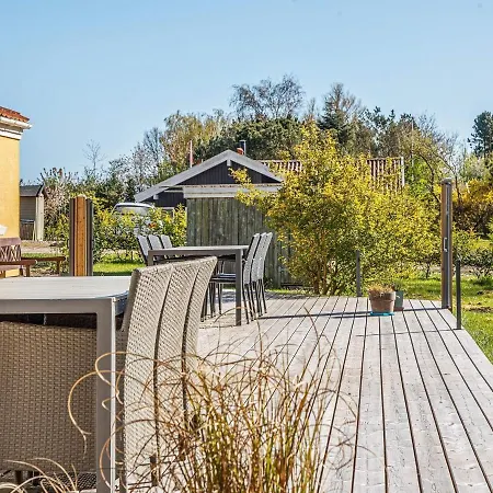بيت للعطل Four-bedroom Holiday In Tranekaer 4